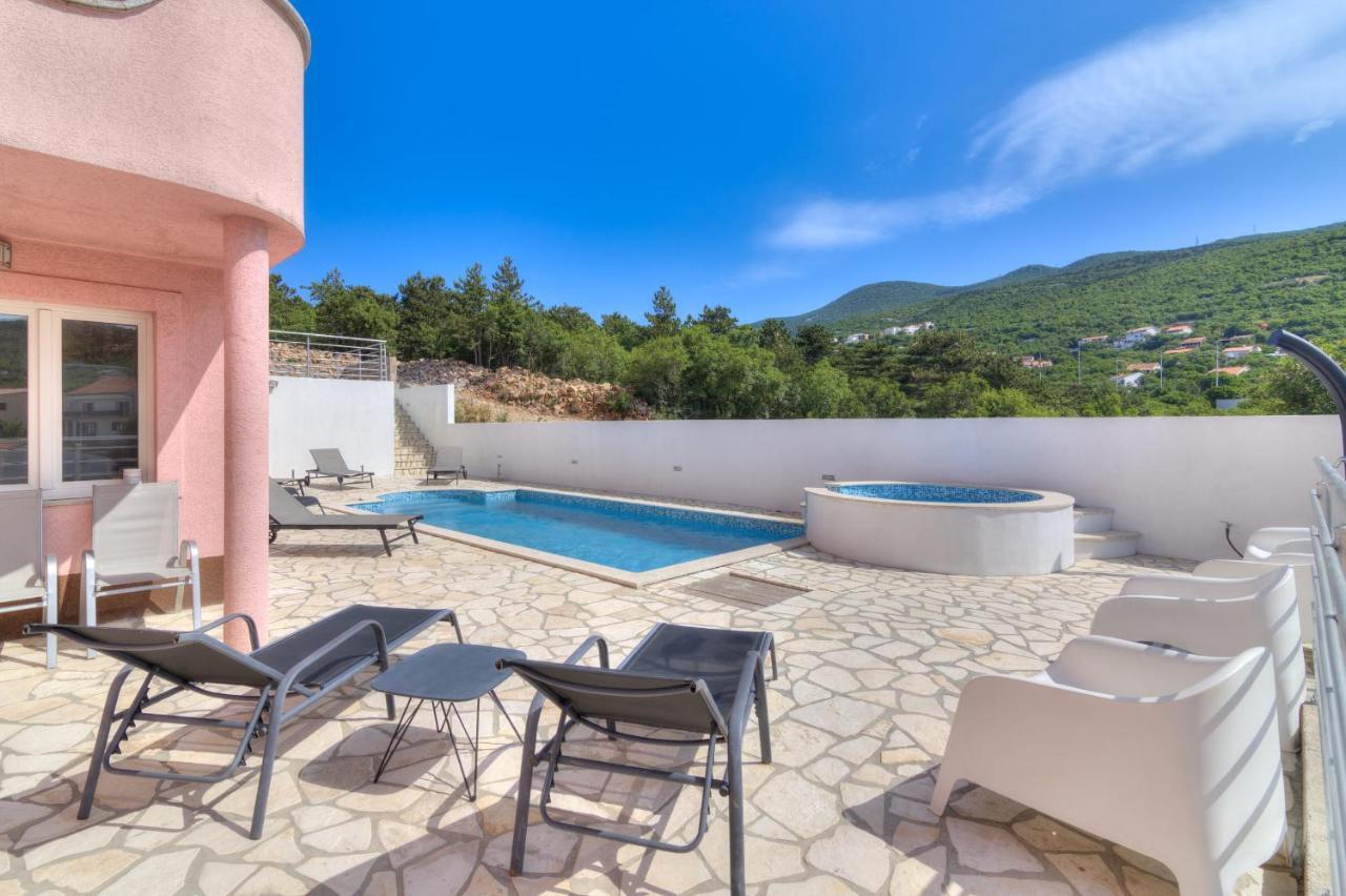 Cosic Apartman Klenovica
