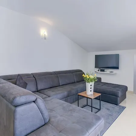 Apartment Cosic Green Klenovica Exterior photo